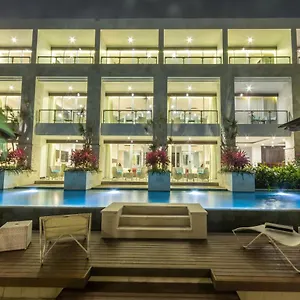 Adhiloka Hotel Uluwatu